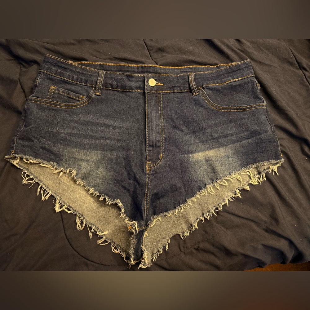 SHEIN Dark Blue Frayed Hem Jean Shorts